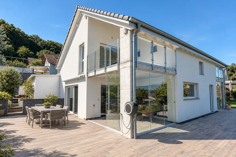 Villa individuelle contemporaine avec vue dégagée à Villeneuve (FR) (13)