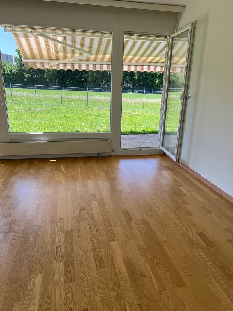 Wohnung mit 5.5 Zimmern zur Miete in Marly (3)