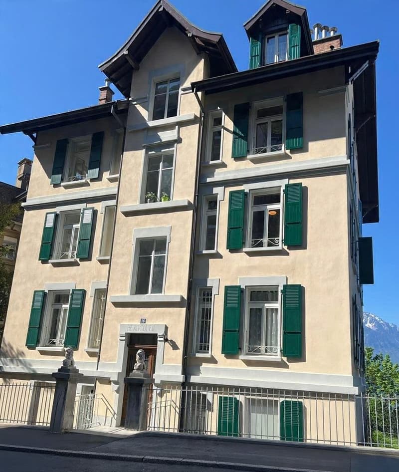 Magnificent 4-room apartment with mountain views in Territet (2)