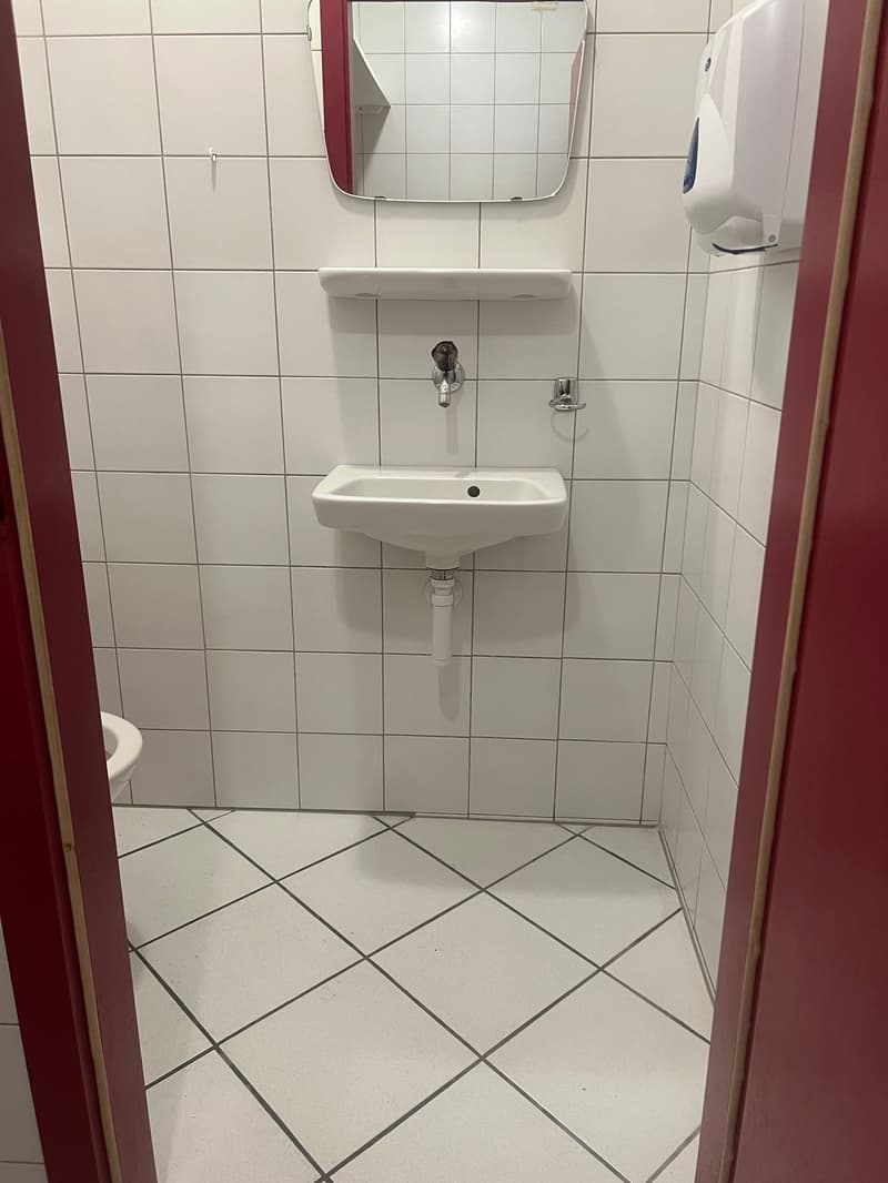 Local de loisirs à louer – Route du Châtelet 5, Fribourg (7)