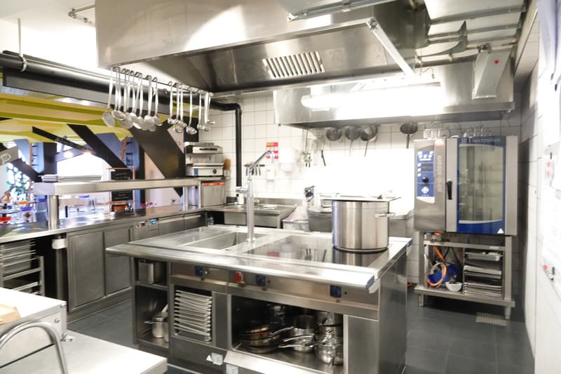 Schöne Gelegenheit zu ergreifen! Prächtiges Restaurant in Gruyère (7)