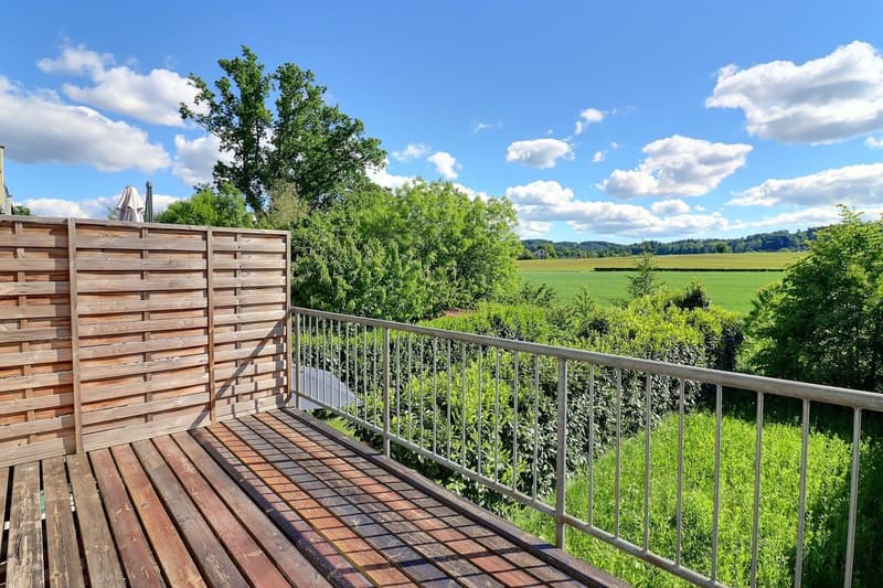Estavayer-le-Lac Triplex with garden, 5.5 rooms, available immediately! (3)