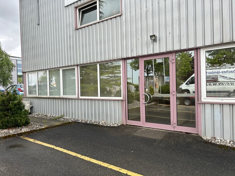 Estavayer-le-Lac Büro zu vermieten, 60m2, aufgeteilt in 2 Räume (3)