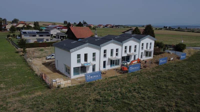 GLETTERENS A VENDRE VILLA CONTIGÜE DE 5,5 PCES DISPONIBLE DE SUITE (4)