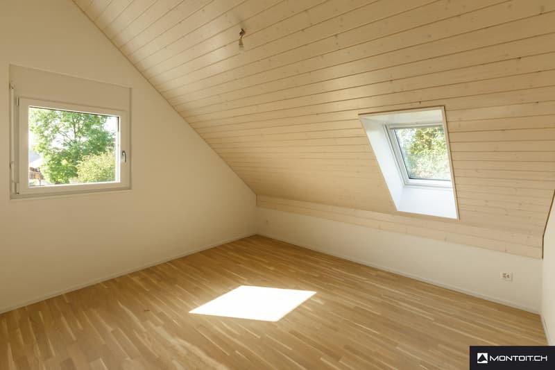 Dompierre, à vendre, dernier  attique de 3.5 pièces de 140 m2 + balcon (13)