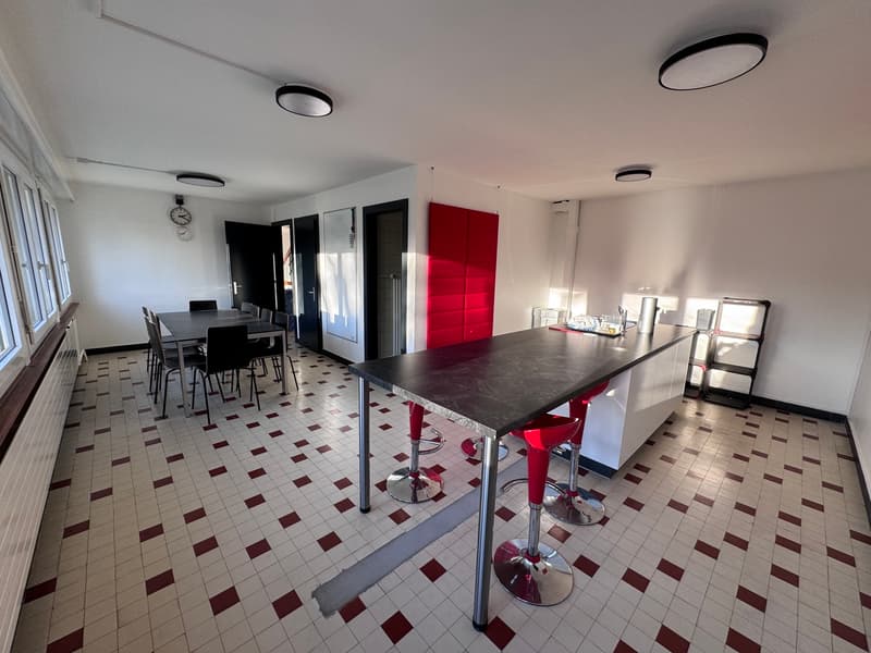 Büros und Lager in Granges-Marnand, 408 m2 zur Miete (12)
