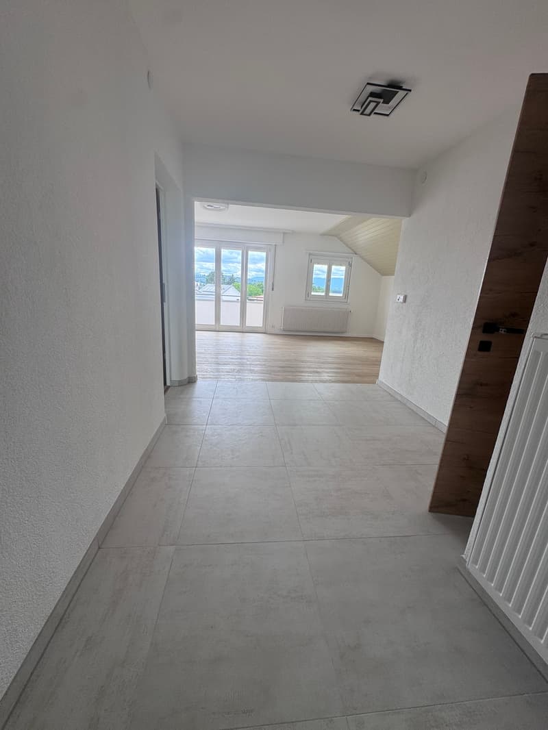 Payerne, in affitto, appartamento di 4.5 locali, ristrutturato con balcone (8)