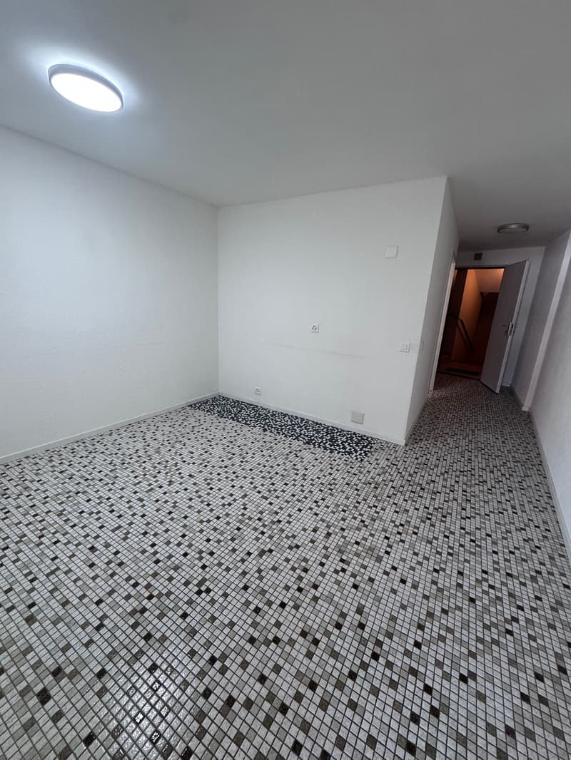 Payerne, zu vermieten, Stadtzentrum, Büro 50 m2 (3)