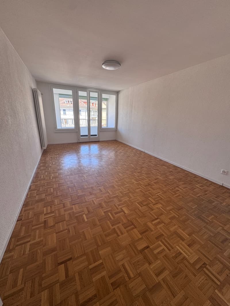 Payerne, zu vermieten, Stadtzentrum, Büro 50 m2 (2)