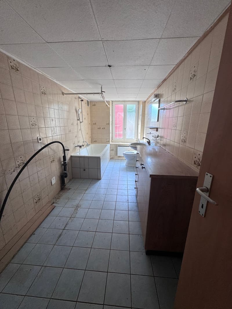 Forel, à vendre, maison de 120 m2 à rénover, parcelle de 298 m2 (4)