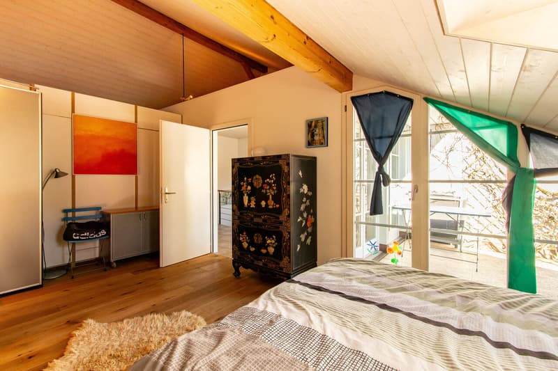 Zimmer 3 Dachgeschoss / Chambre 3 aux combles