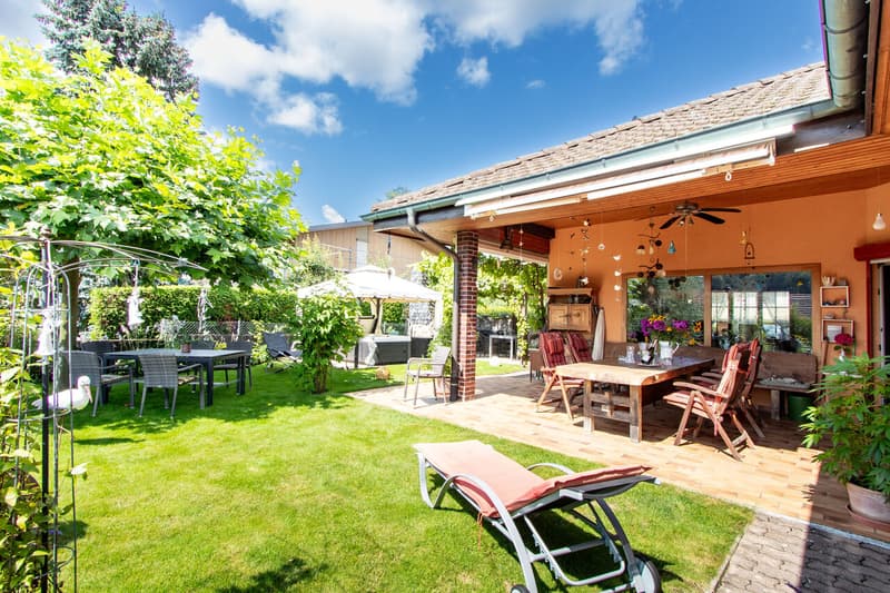Garten / Terrasse Süd / Jardin / Façade sud