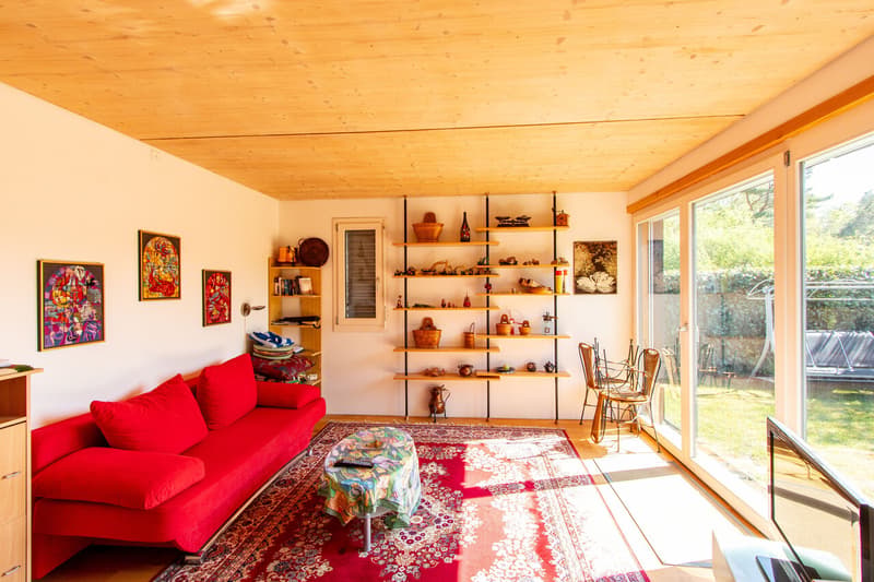 Erdgeschoss: Atelier / Zimmer Anbau / Rez-de-chaussée : atelier / pièce annexe