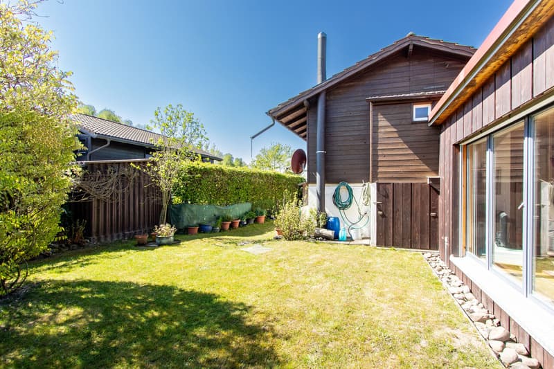 Nordost Fassade / Garten / Façade nord-est / jardin