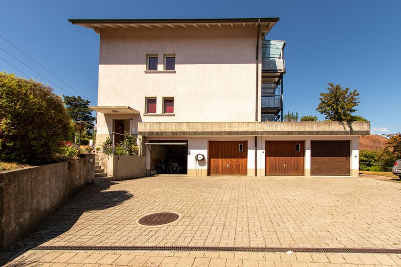 Charmante 3.5-Zimmer-Wohnung mit Seesicht in Meyriez (13)