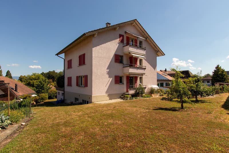 Charmante 3.5-Zimmer-Wohnung mit Seesicht in Meyriez (11)
