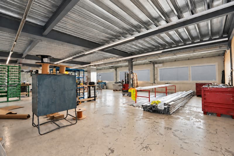 Erdgeschoss: Gewerbehalle Raum A / Rez-de-chaussée : hall industriel, salle A