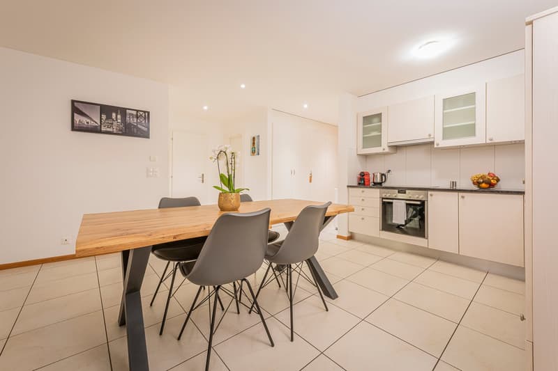 Appartement Modern 1 Chambre avec Services Hôteliers - Centre-Ville de Bulle (3)