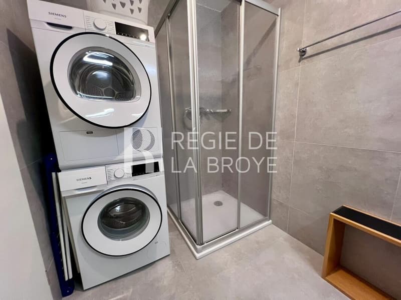 Wohnung mit 3.5 Zimmern in Dompierre FR (12)