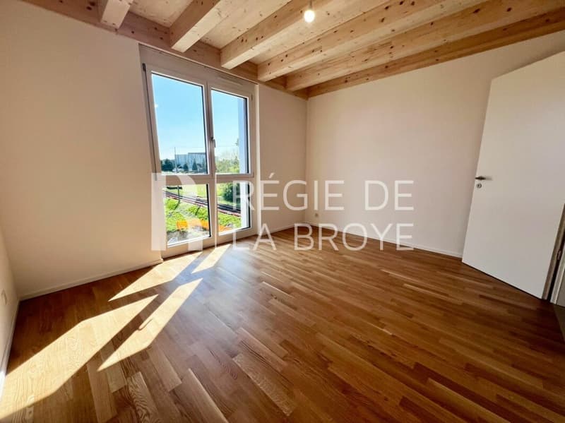Neue 2,5-Zimmer-Wohnung in Estavayer-le-Lac (5)