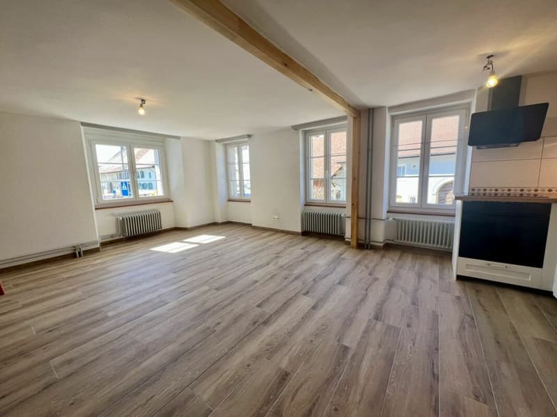 Wohnung mit 3.5 Zimmern in Châbles renoviert (1)