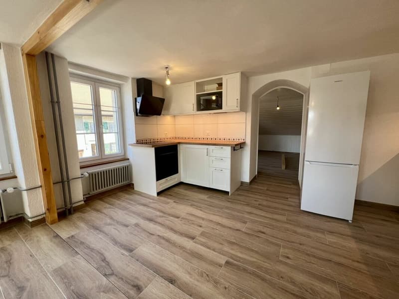 Wohnung mit 3.5 Zimmern in Châbles renoviert (4)