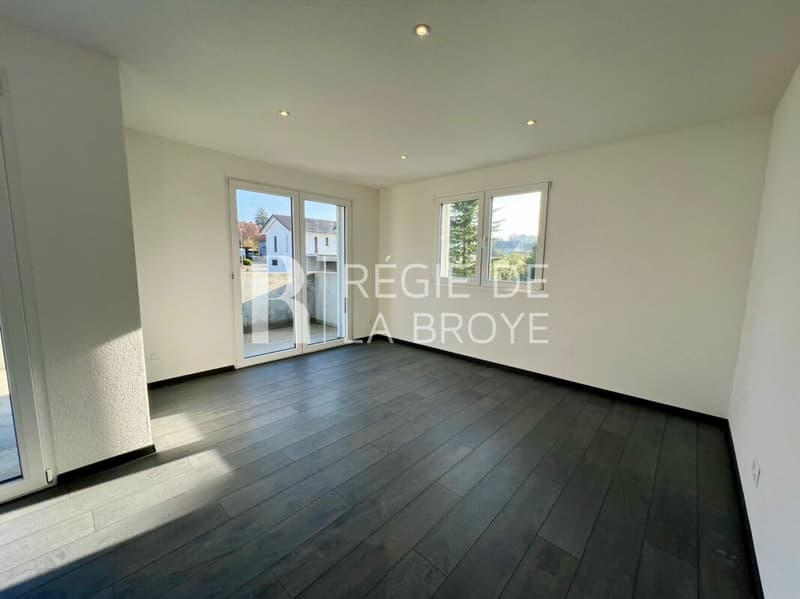 4.5-room apartment with large balcony in Chabrey (7)
