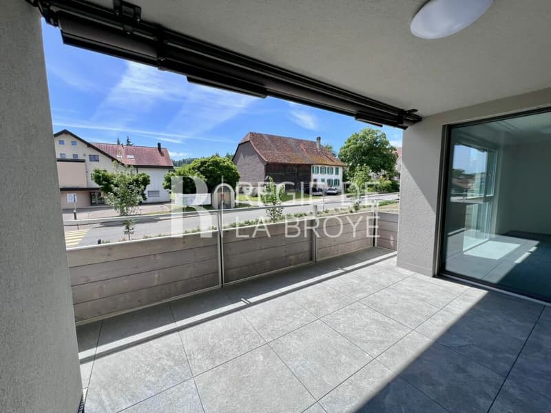 Neue 2.5-Zimmer-Wohnung in Léchelles (2)
