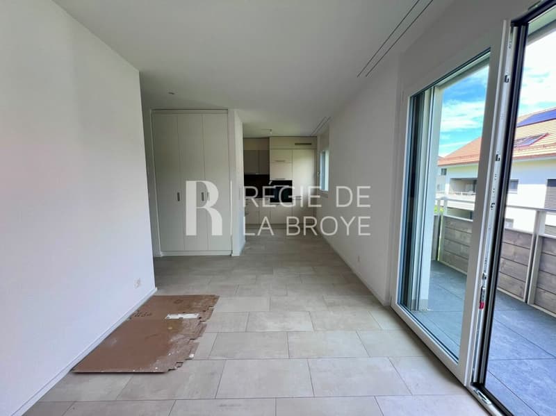 Appartamento nuovo di 2.5 locali a Léchelles (1)