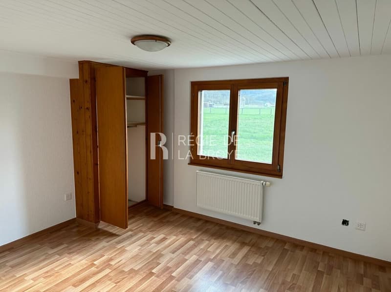 Chalet di 4.5 locali a Cheyres (12)