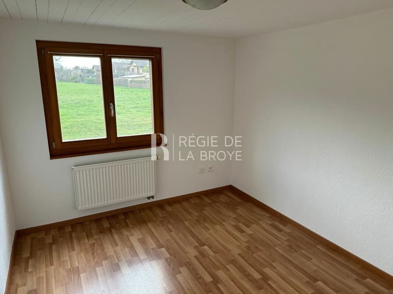 Chalet di 4.5 locali a Cheyres (14)