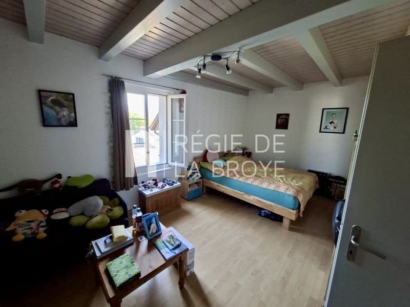 Wohnung mit 6.5 Zimmern in Cheyres (9)