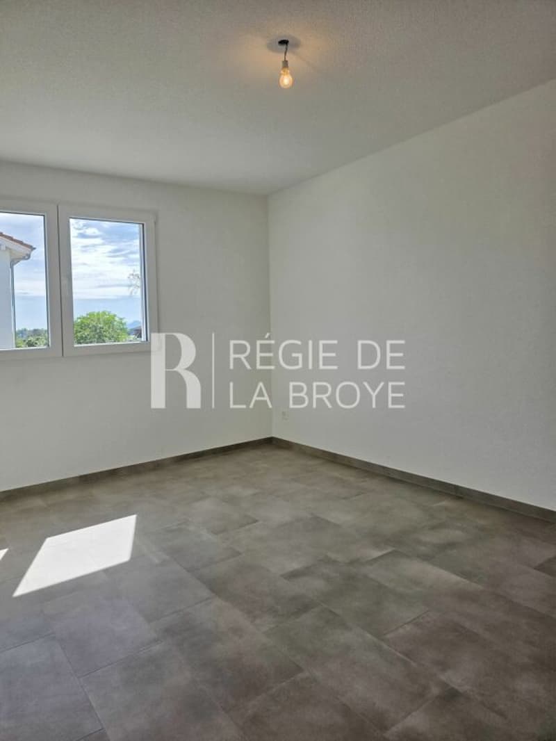Wohnung mit 4.5 Zimmern und großem Balkon in Chabrey (12)
