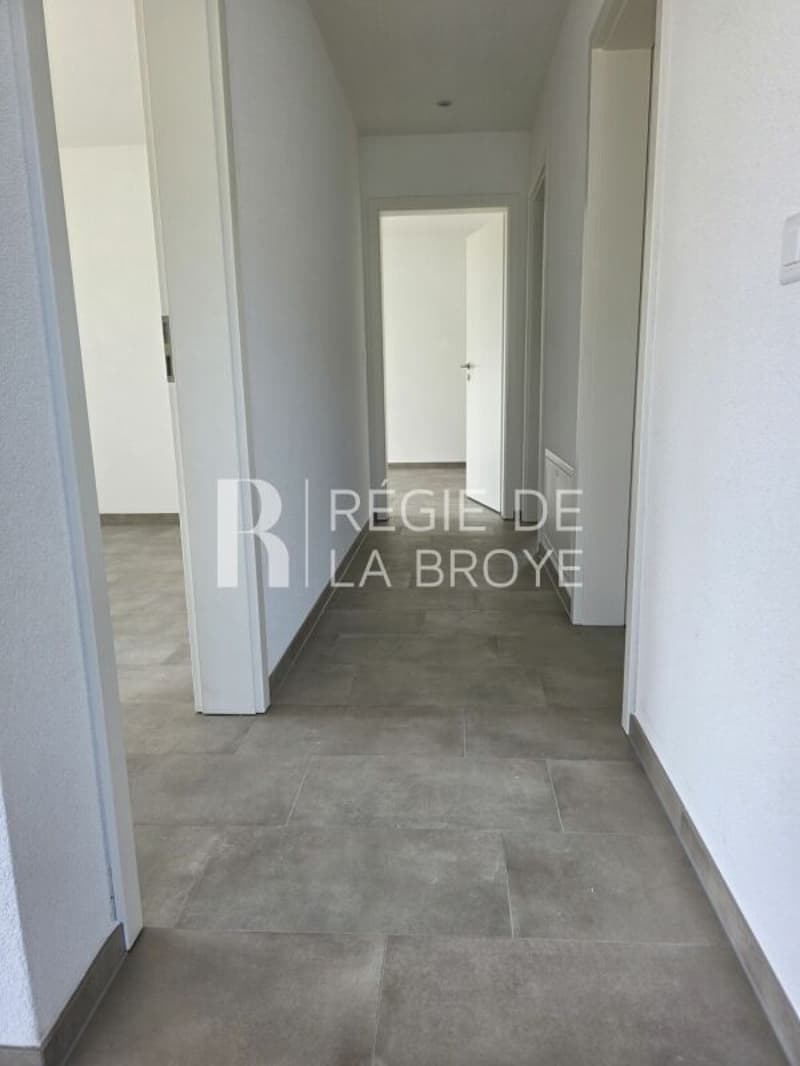 Wohnung mit 4.5 Zimmern und großem Balkon in Chabrey (16)