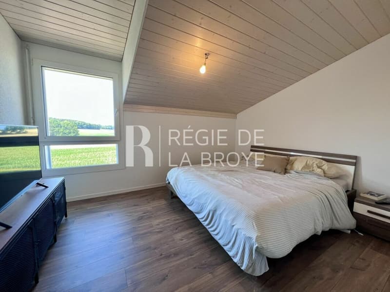 Wohnung mit 3.5 Zimmern in Fétigny (8)