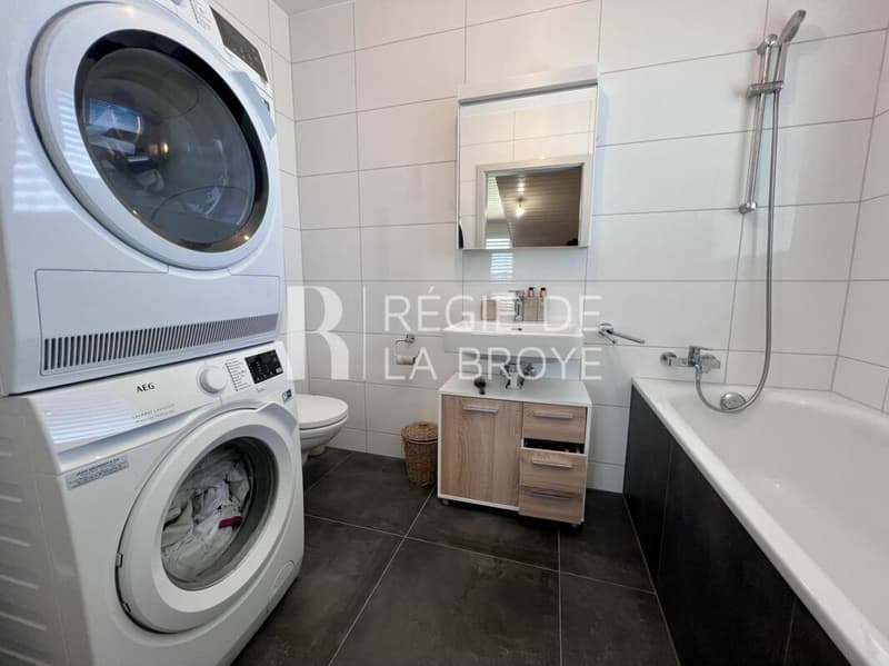 Wohnung mit 3.5 Zimmern in Fétigny (6)
