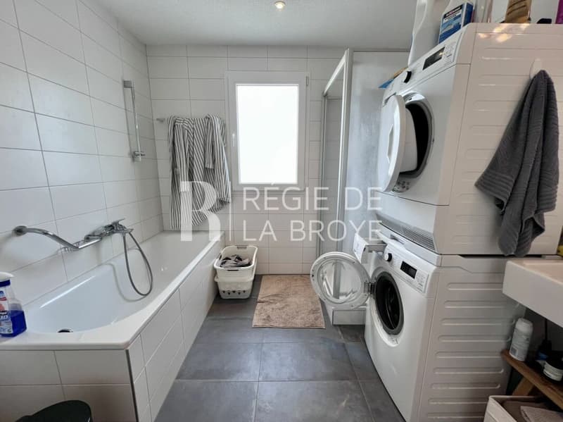 3.5-room apartment in Chabrey (8)