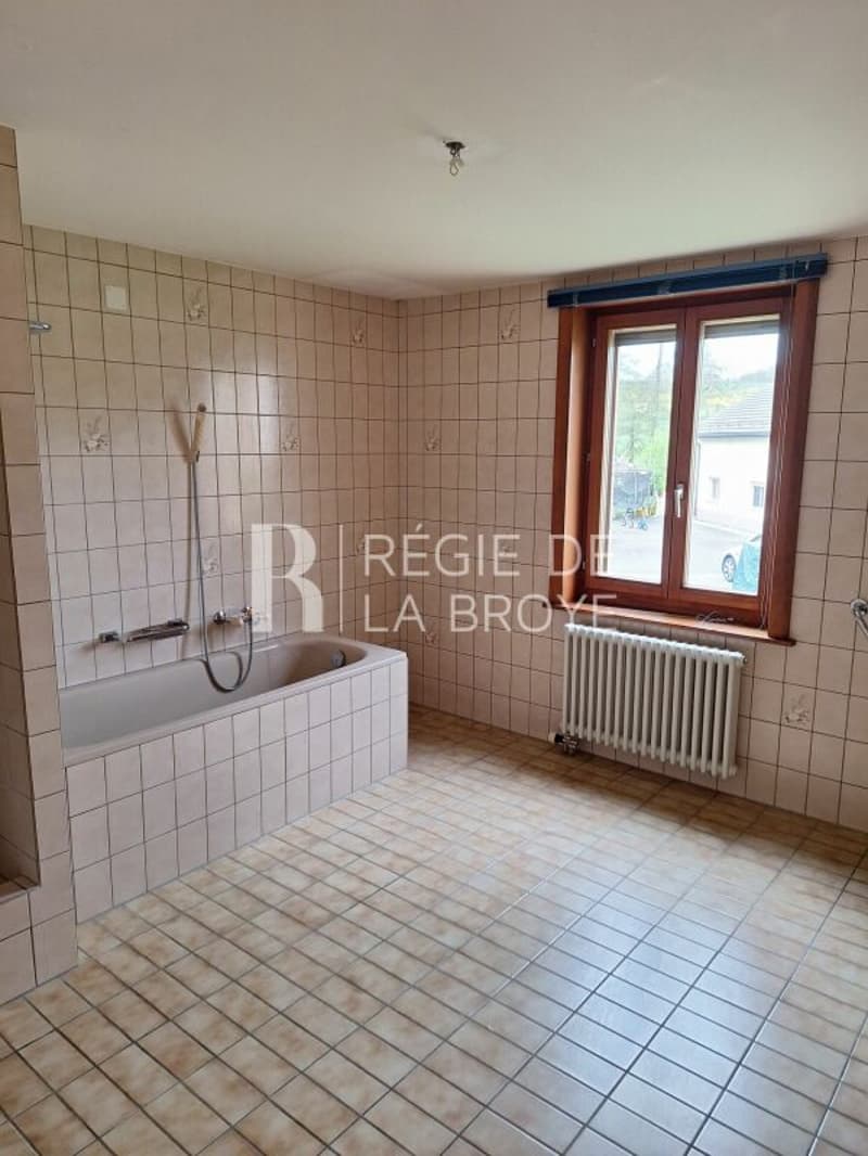 5.5-room apartment in Sédeilles (9)