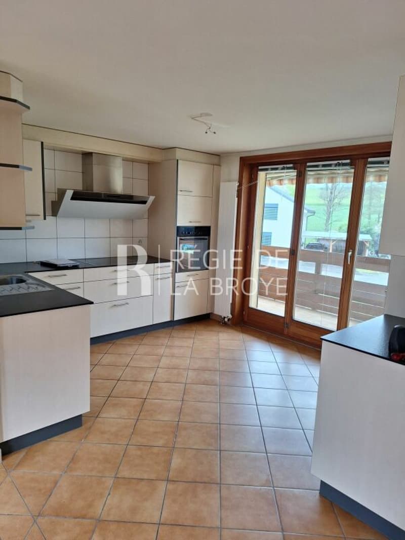 5.5-room apartment in Sédeilles (2)