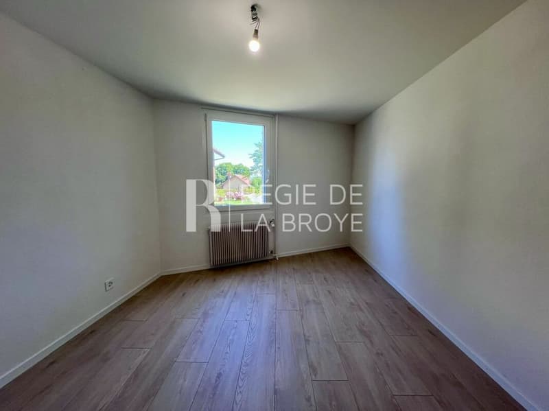 Appartamento 3.5 ristrutturato a Démoret (8)