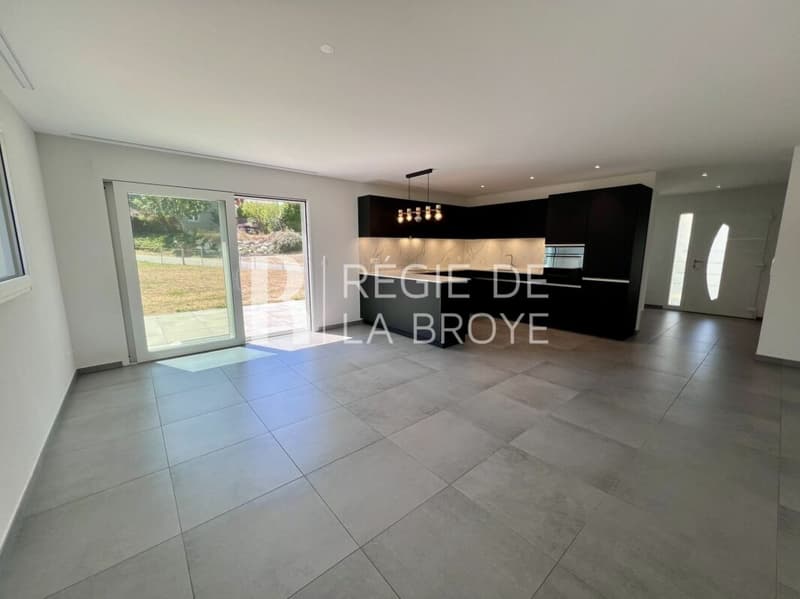 Duplex de 3.5 pièces à Dompierre FR (1)