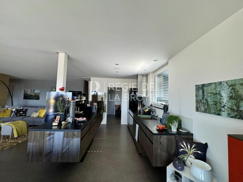 Appartement de standing 4.5 pièces à Gampelen (4)