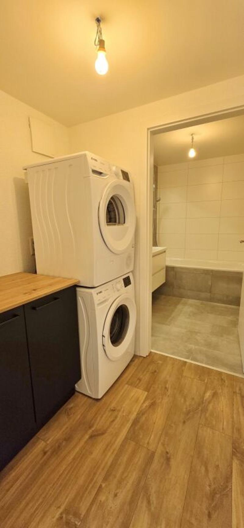 Magnifique appartement rénové de 4,5 pièces avec balcon à Montet (9)