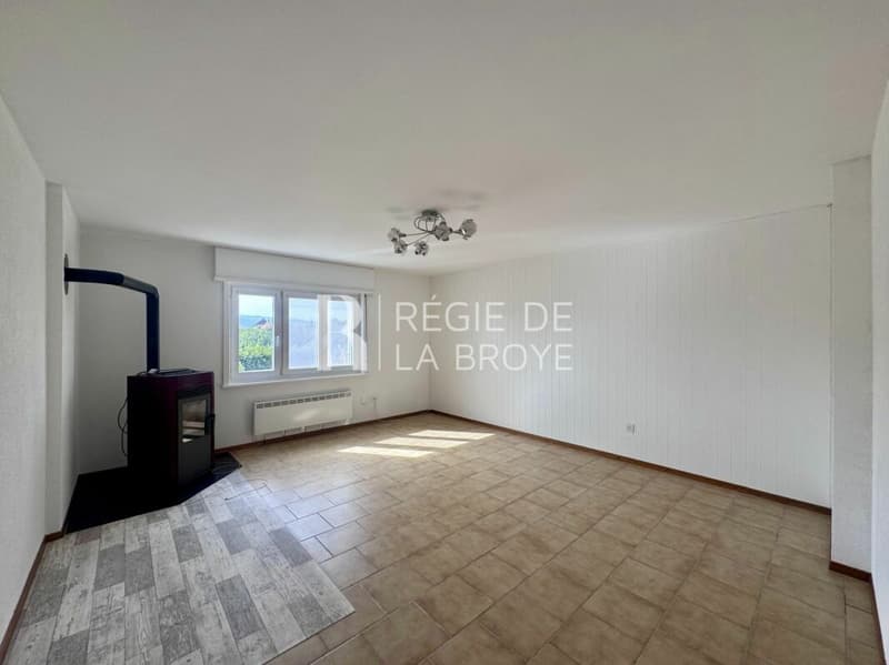 Appartement de 3.5 pièces au rez à Ménières (2)