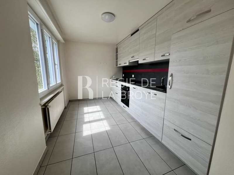 Appartement de 3.5 pièces à Yverdon-les-Bains (2)