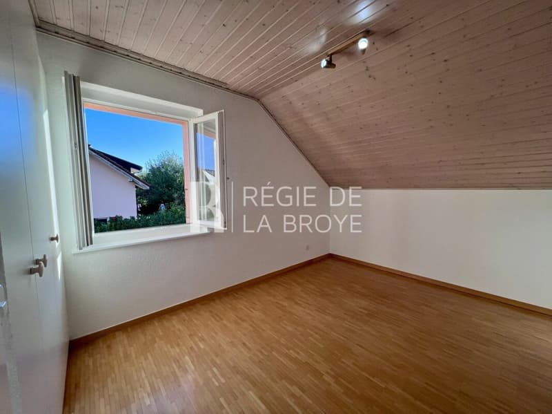 Villa individuelle de 5.5 pièces à Fétigny (17)