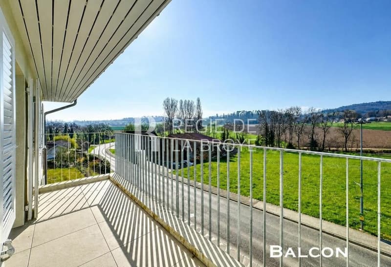 Grand 4.5 pièces rénové de 101 m² - 3 chambres et 2 salles d'eau - Montet (5)