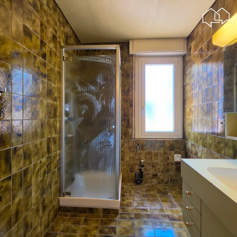 Appartement 1er étage: salle de bain