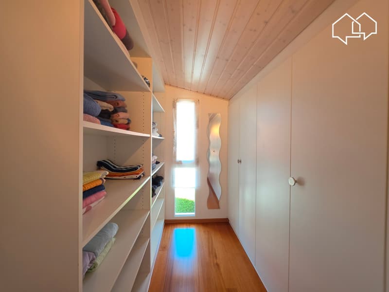 Chambre parentale avec dressing