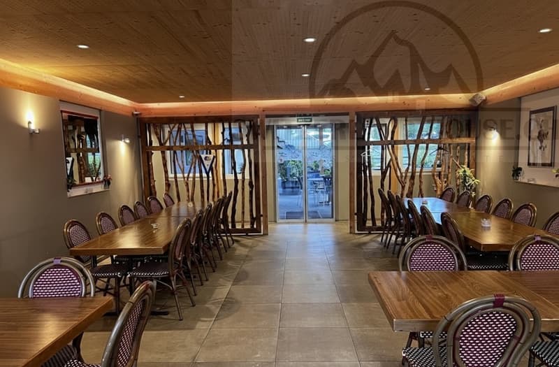 Ristorante e immobile di rendita a Posat vicino alla natura e alle comodità (9)